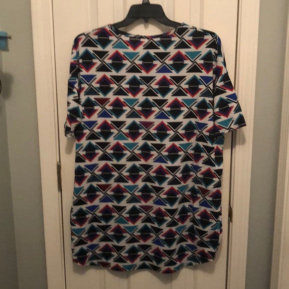 Geometric LuLaRoe Irma - Picture 3 of 3